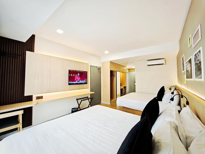 Deluxe Quad  Raia Beach Resort Port Dickson Port Dickson